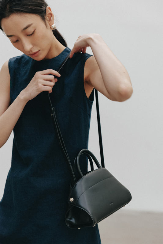 NADEL MINI BAG (SOFT BLACK)
