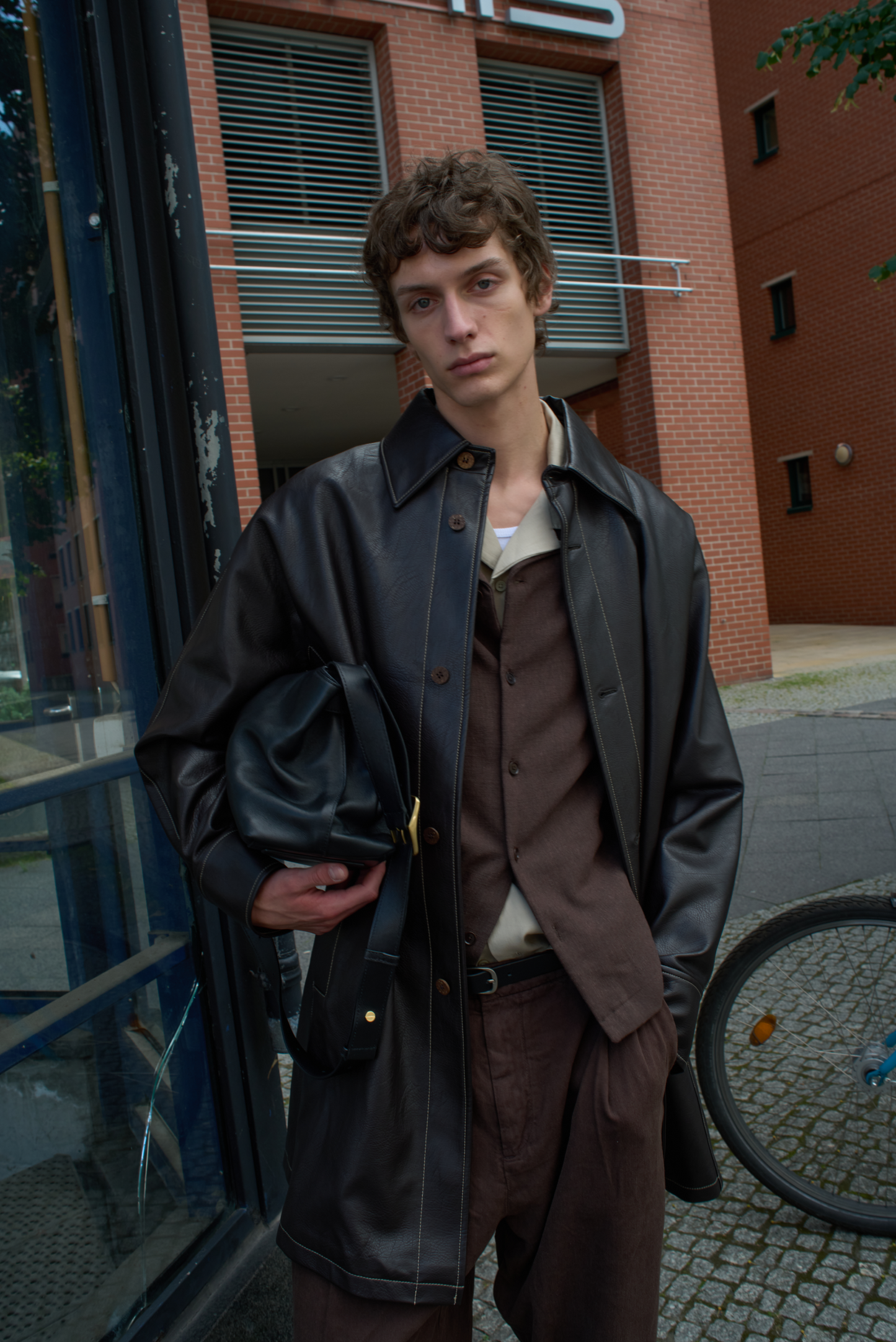 SOBRE AMPLE LEATHER BELT (SOFT BLACK)