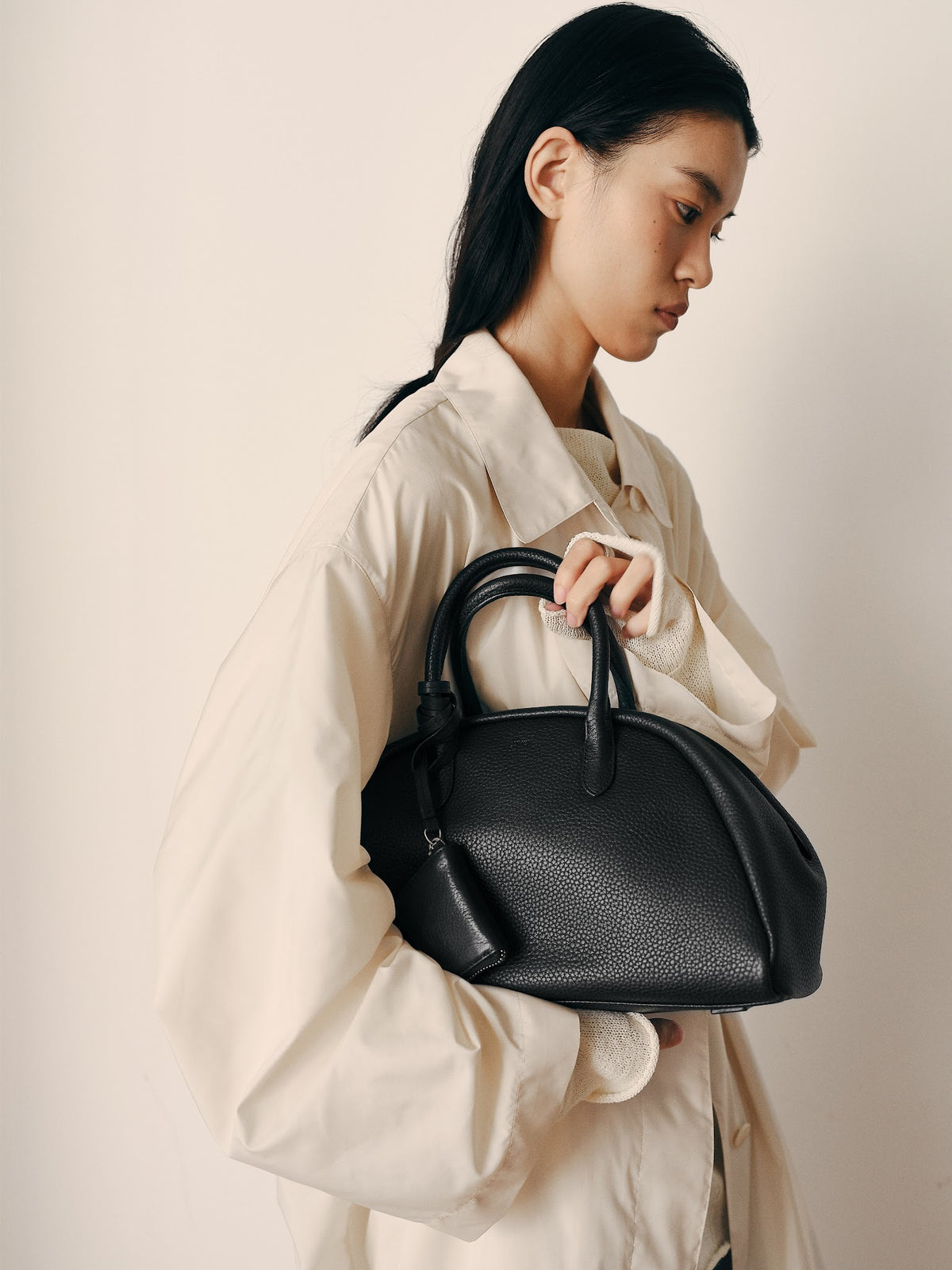 FADE BOSTON BAG (SOFT BLACK) - Atelier de LUMEN