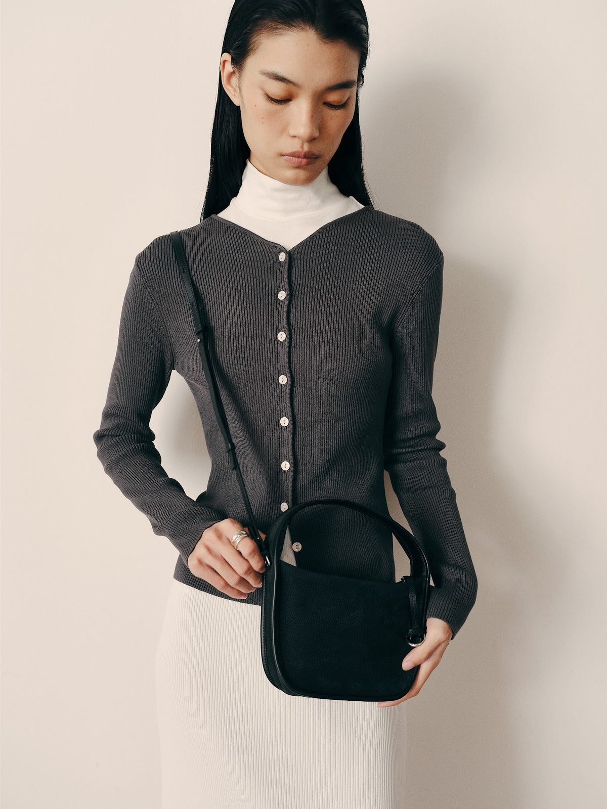 CUBE MINI BAG (NUBUCK BLACK) - Atelier de LUMEN