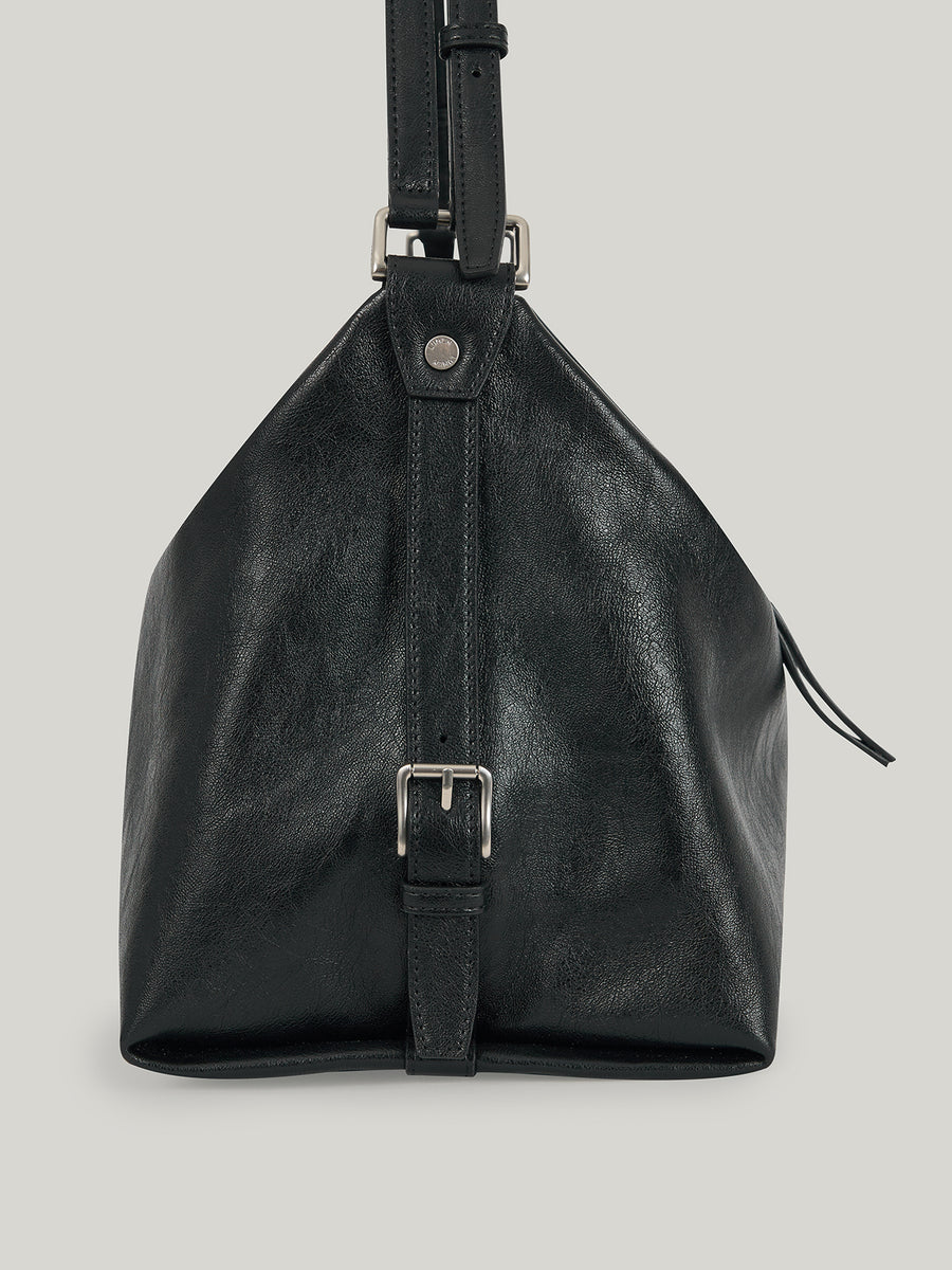 double-strap-shoulder-bag-soft_black-description-1