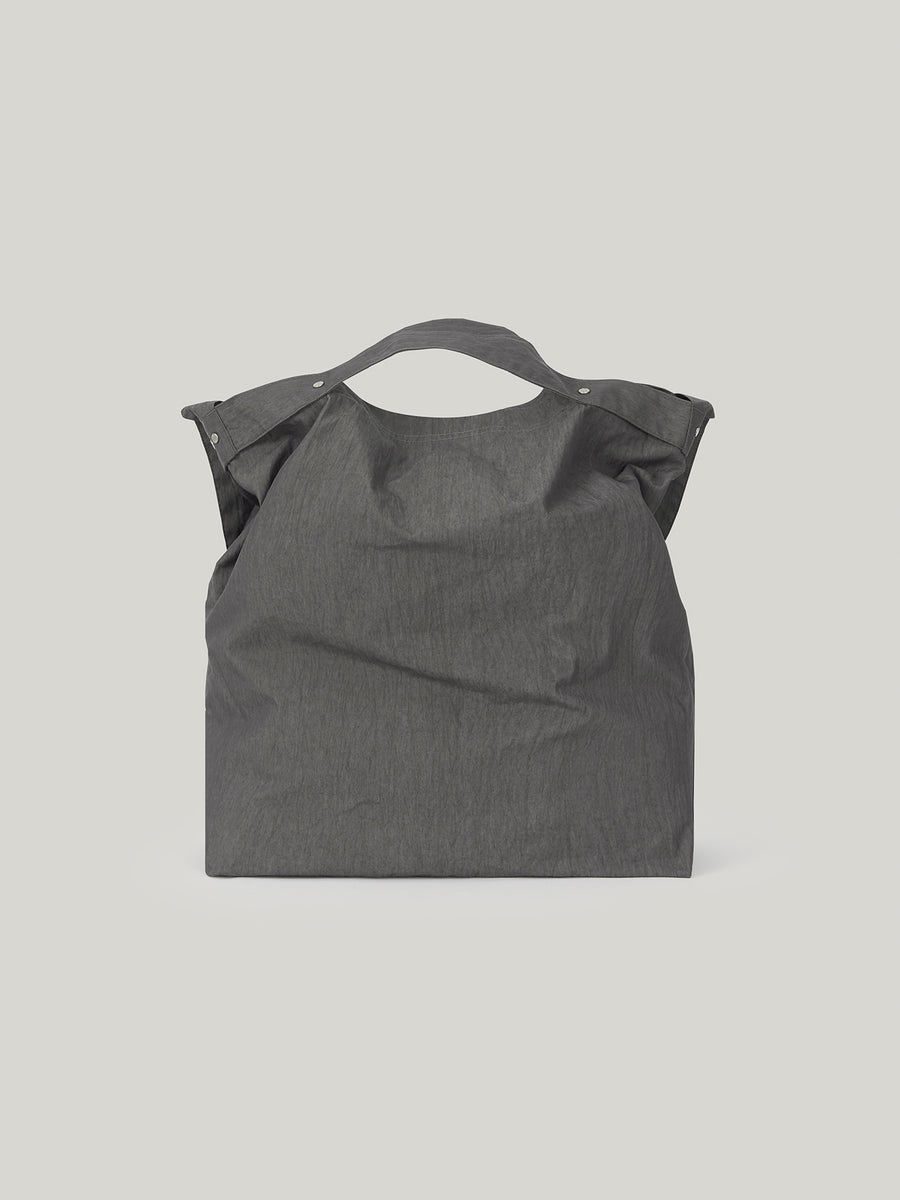 easy-nylon-bag-grey-description-1