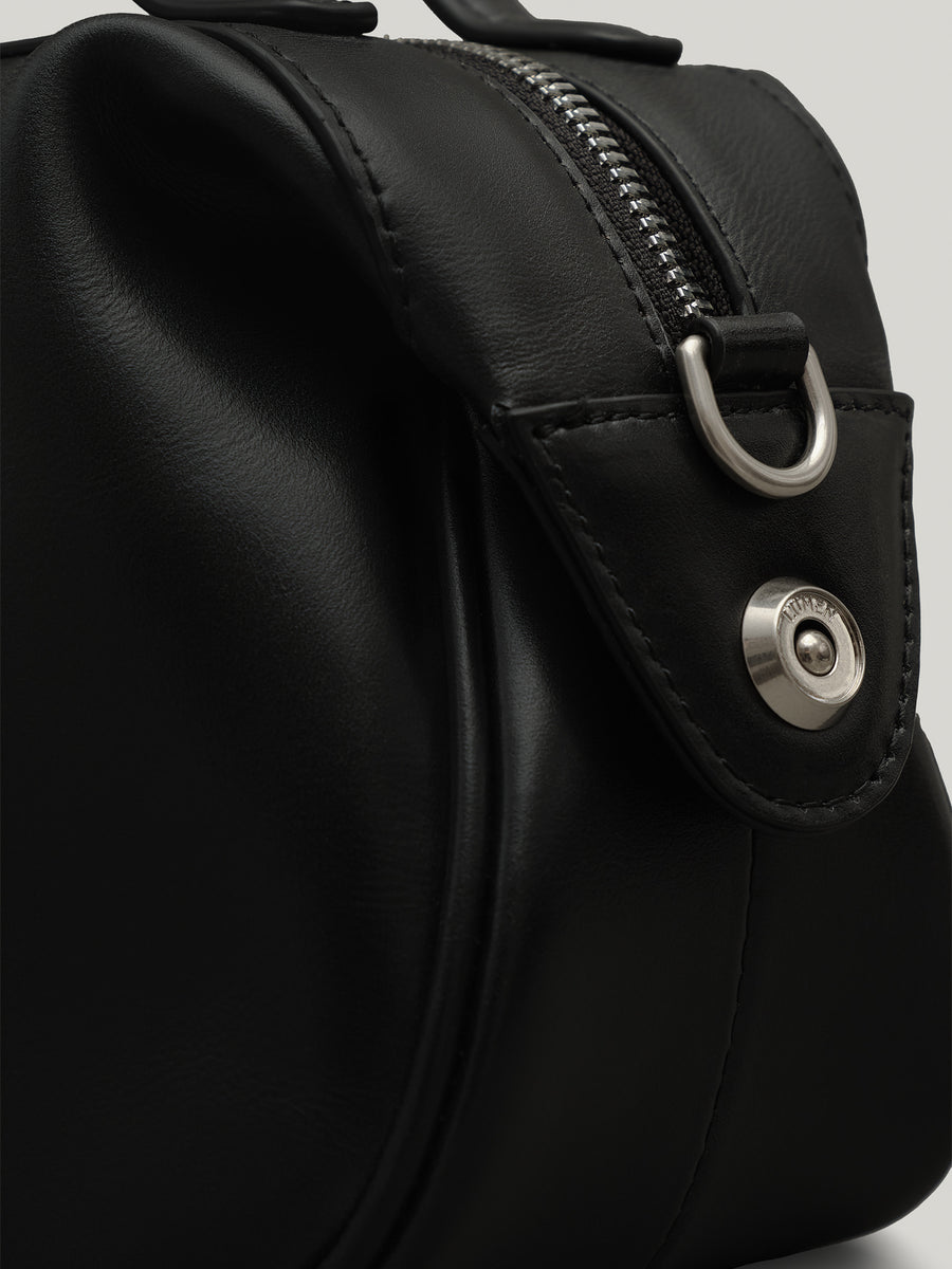nadel-zip-tote-bag-soft-black-description-1
