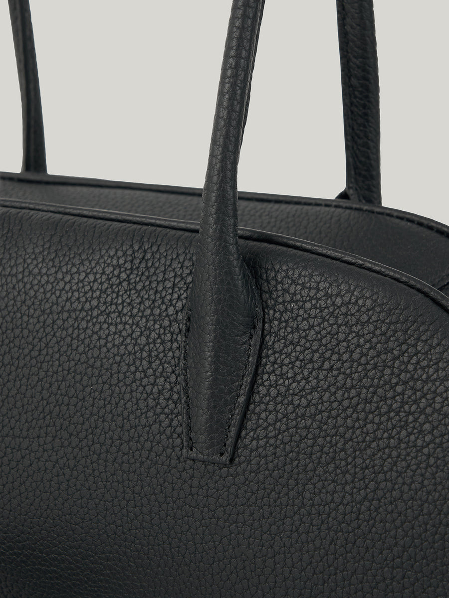 lumen-ihnn-boston-sm-bag-soft-black-description-1