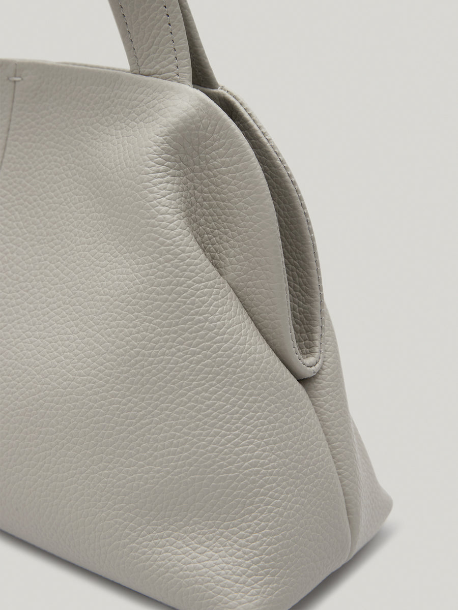 pave-petit-bag-misty-white-description-1