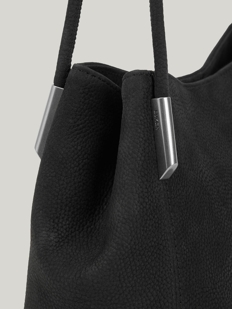 marron-demi-bag-nubuck-black-description-1