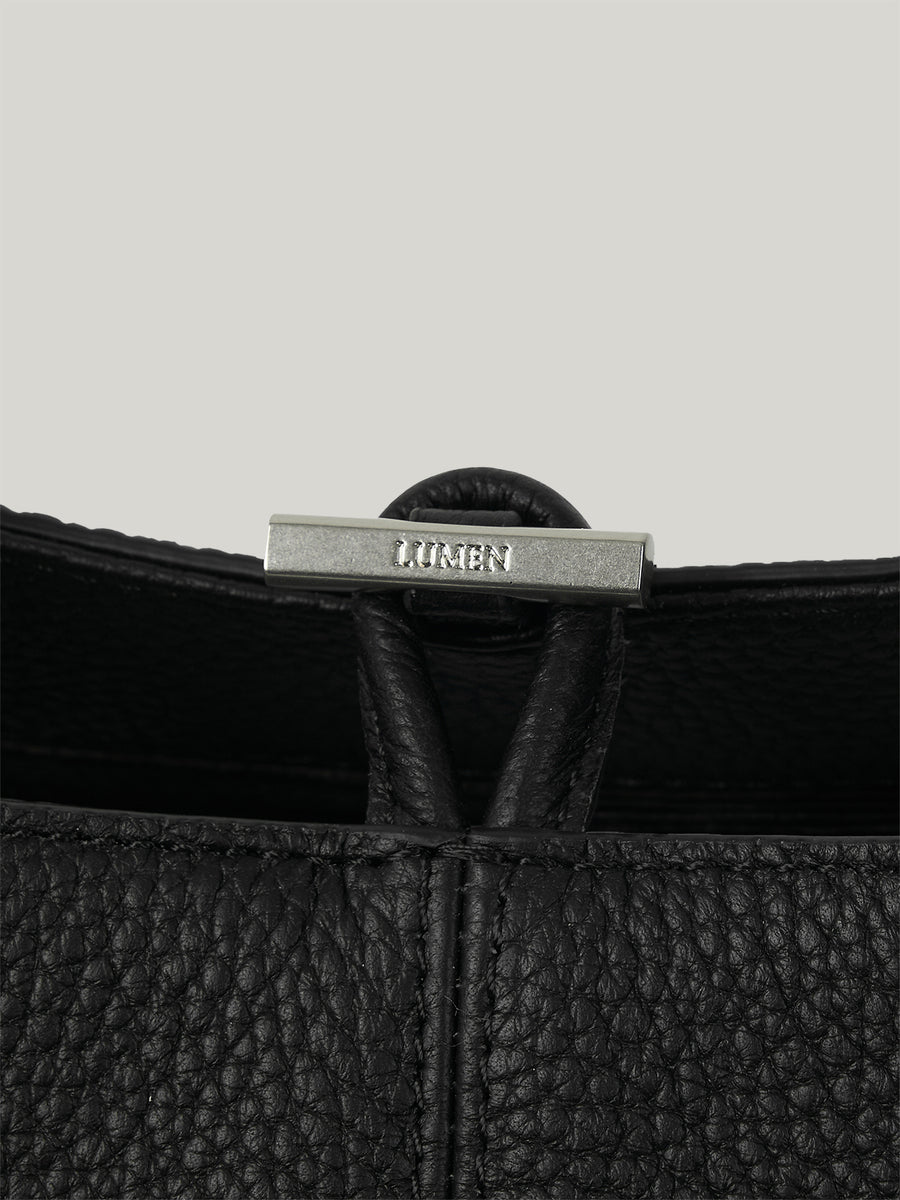 bato-tote-bag-soft-black-description-1