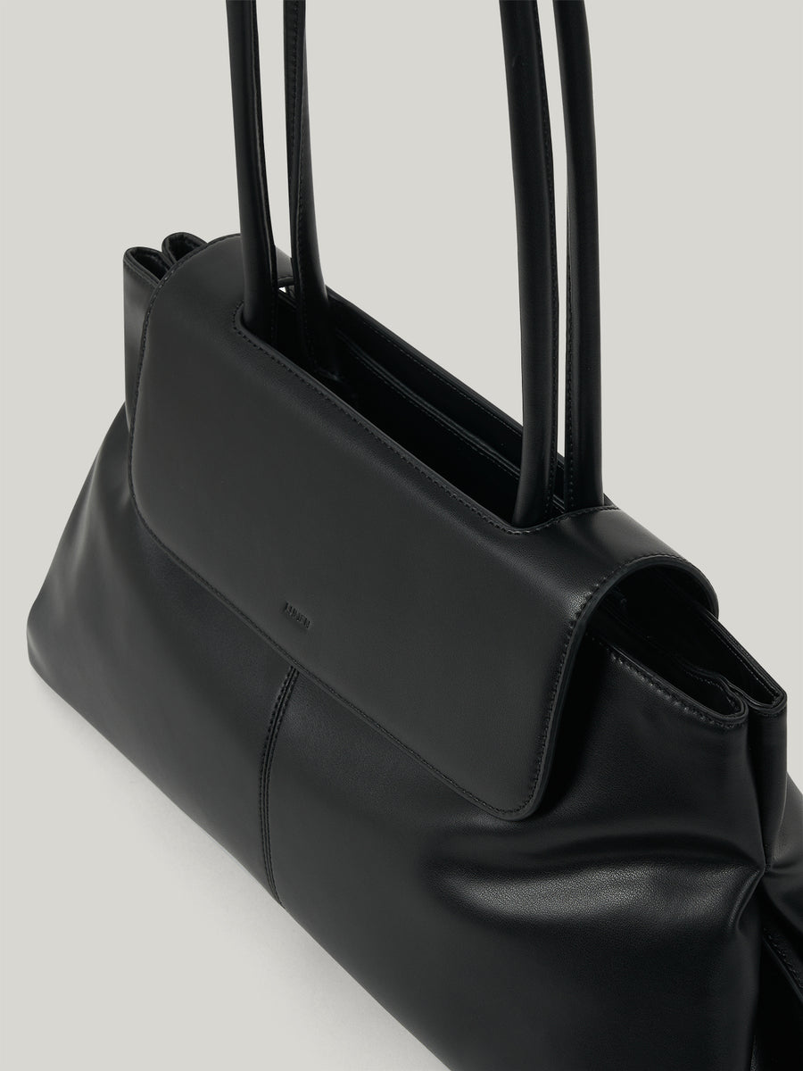 roof-shoulder-bag-soft-black-description-1