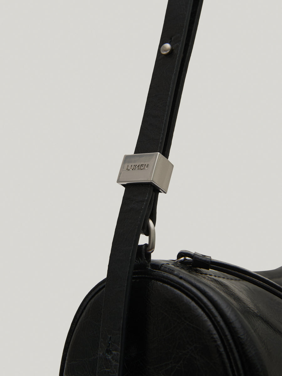 base-barrel-bag-wrinkle-black-description-1