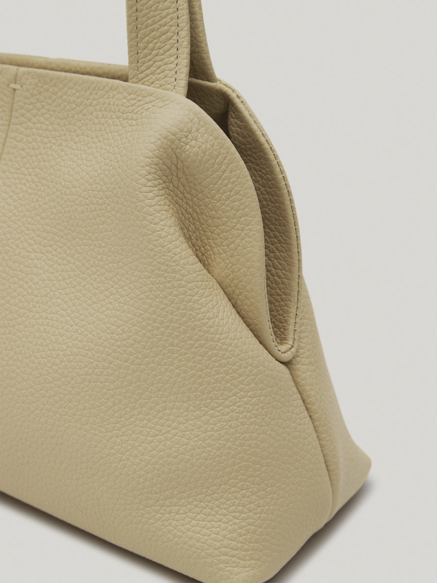 pave-petit-bag-hay-yellow-description-1