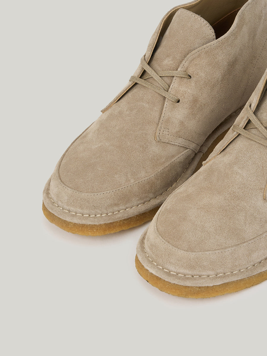 lowe-desert-boots-suede-sand-description-1