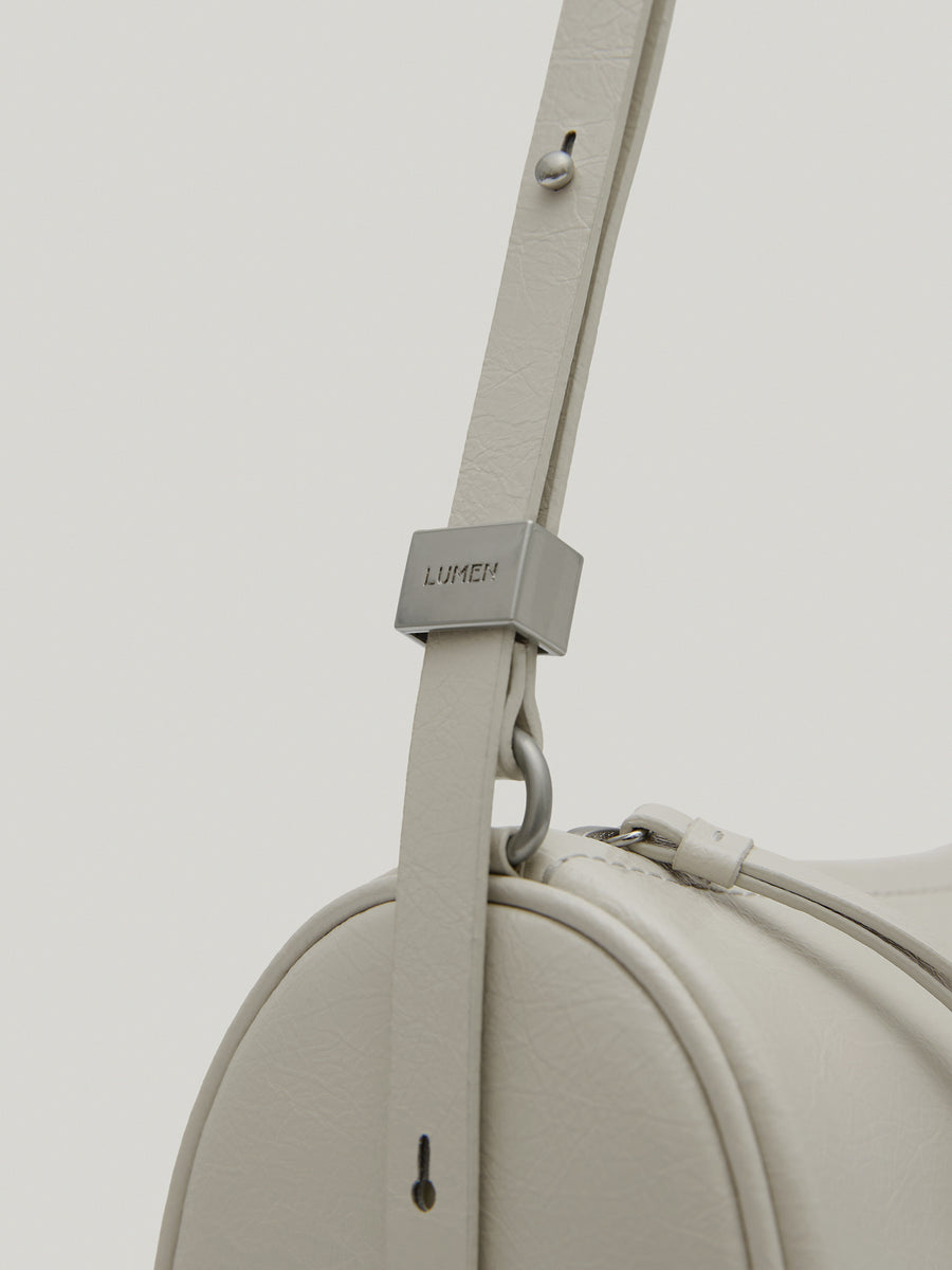 base-barrel-bag-wrinkle-white-description-1
