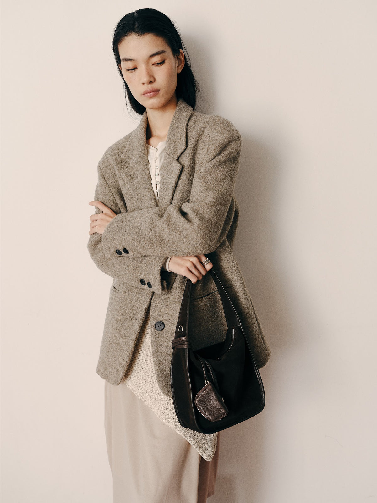 CUBE HOBO BAG (SUEDE BROWN) - Atelier de LUMEN