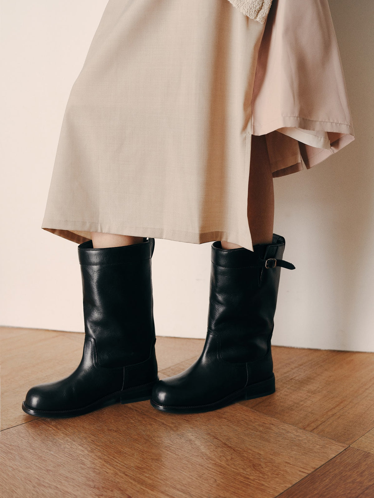 BUCKLE ENGINEER BOOTS (SOFT BLACK) - Atelier de LUMEN