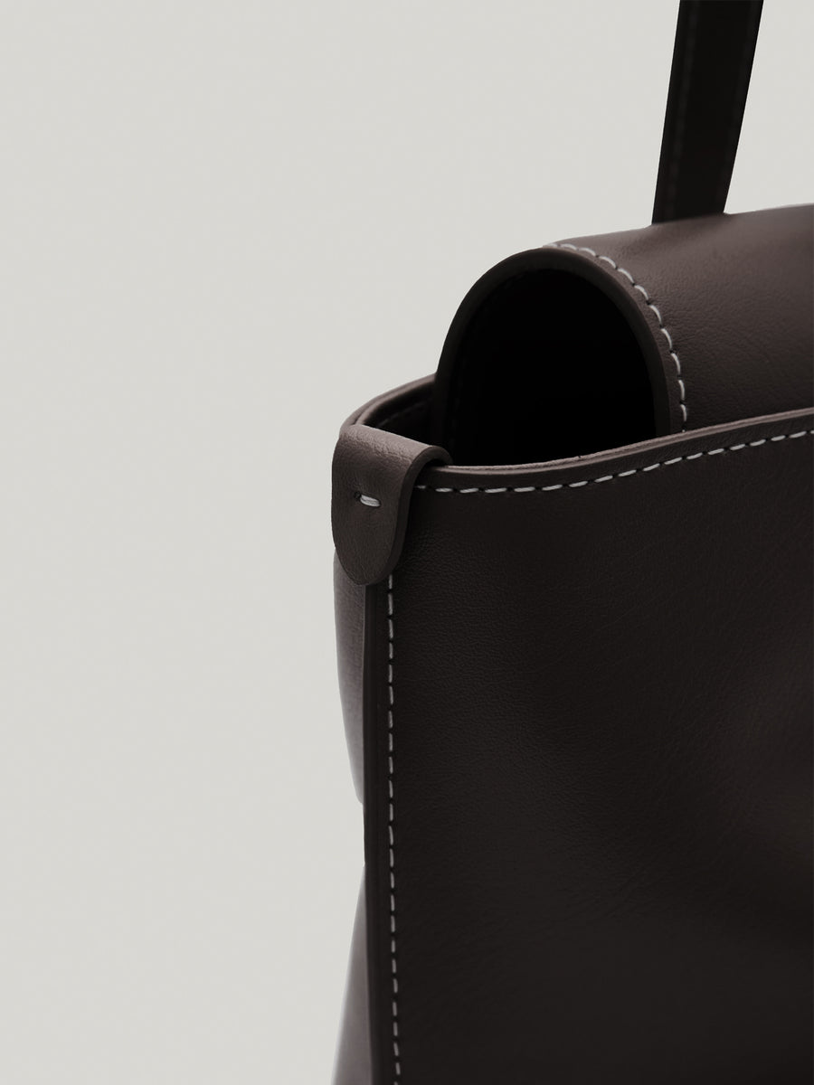 panier-flap-bag-organ-brown-description-2