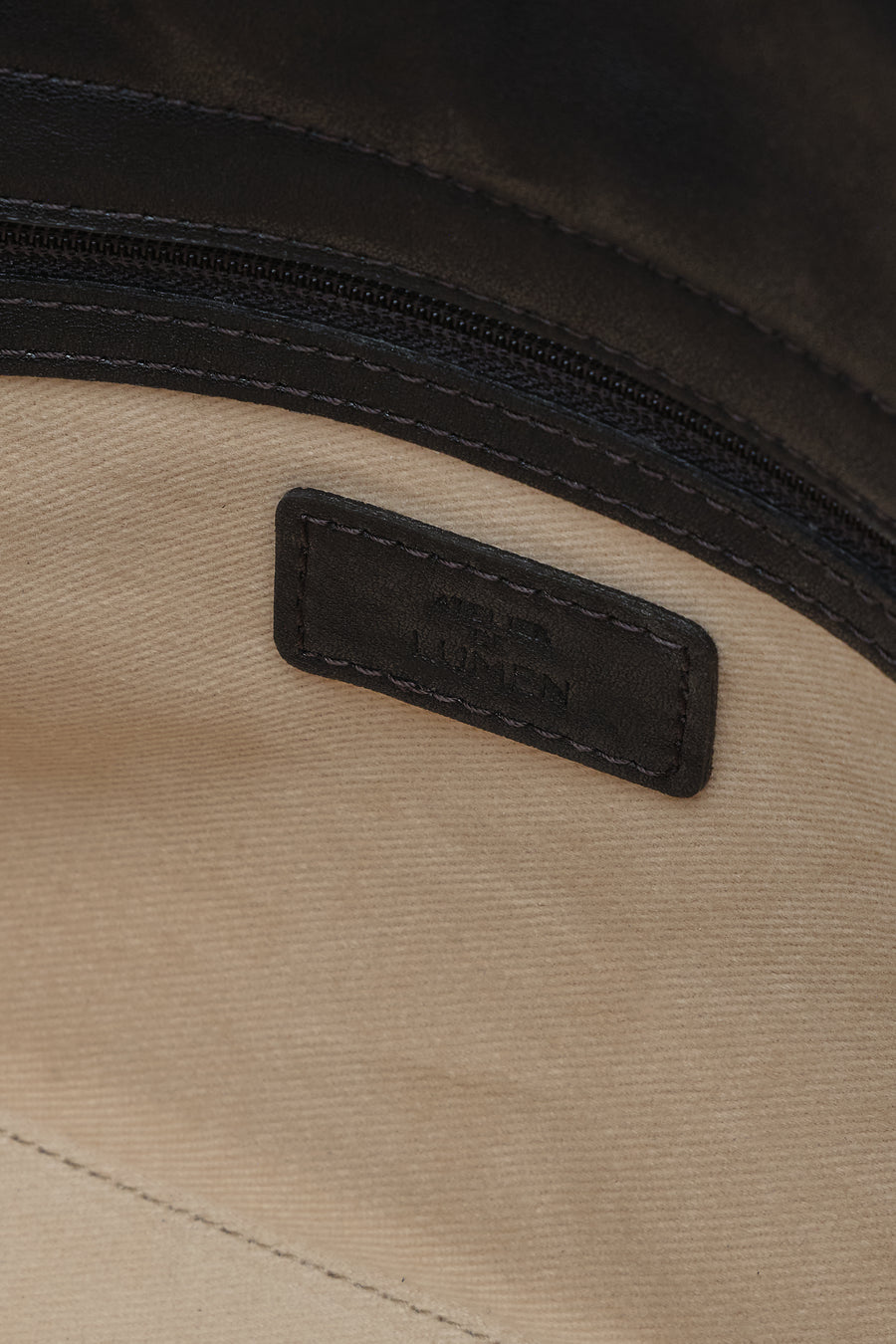 anneau-flap-bag-soft-black-description-2