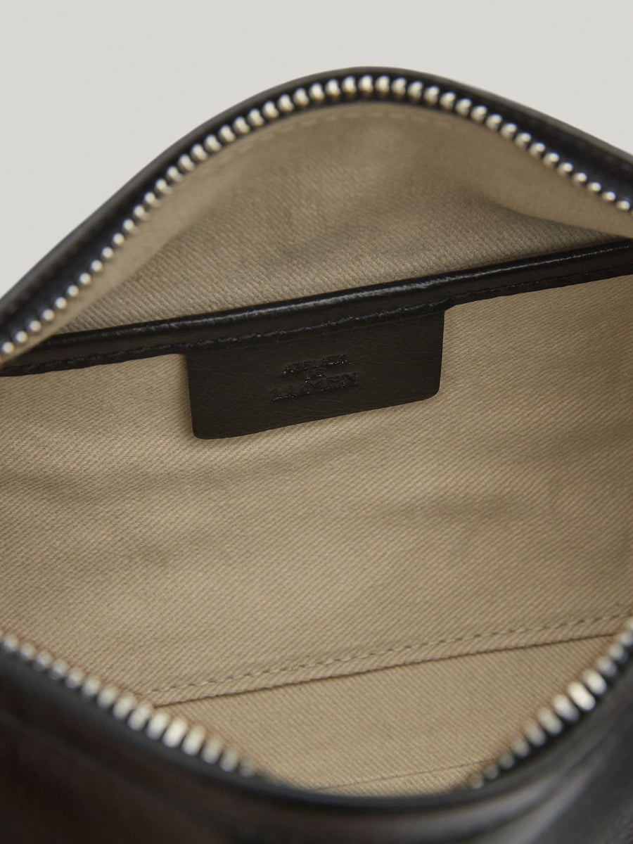 base-barrel-bag-wrinkle-black-description-3