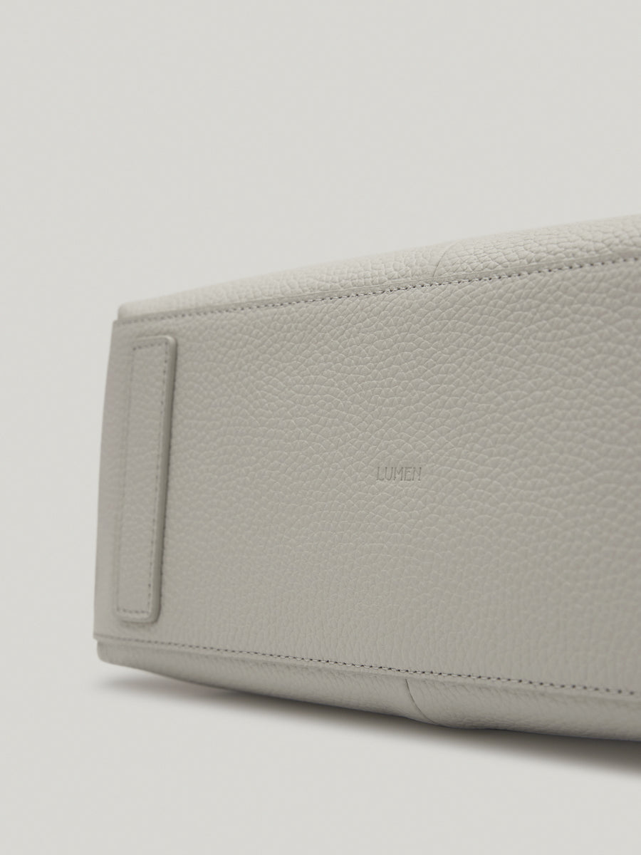 pave-petit-bag-misty-white-description-3