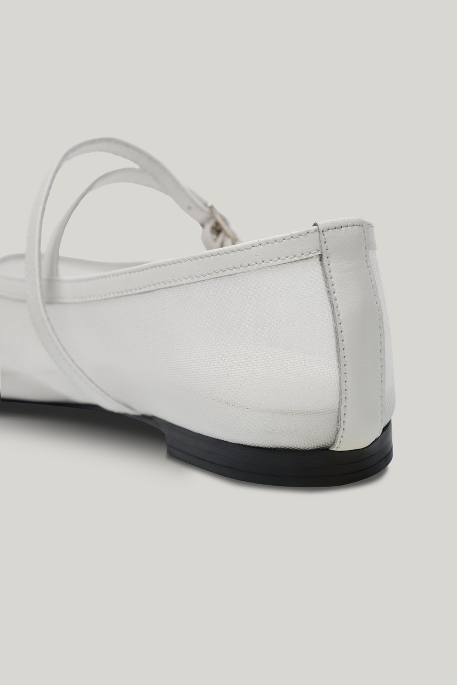 double-strap-mesh-flat-mesh-white-description-2