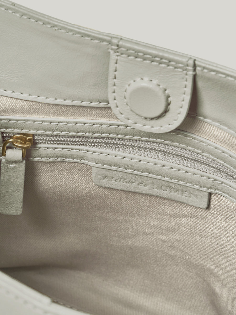 marron-bag-misty-white-description-3
