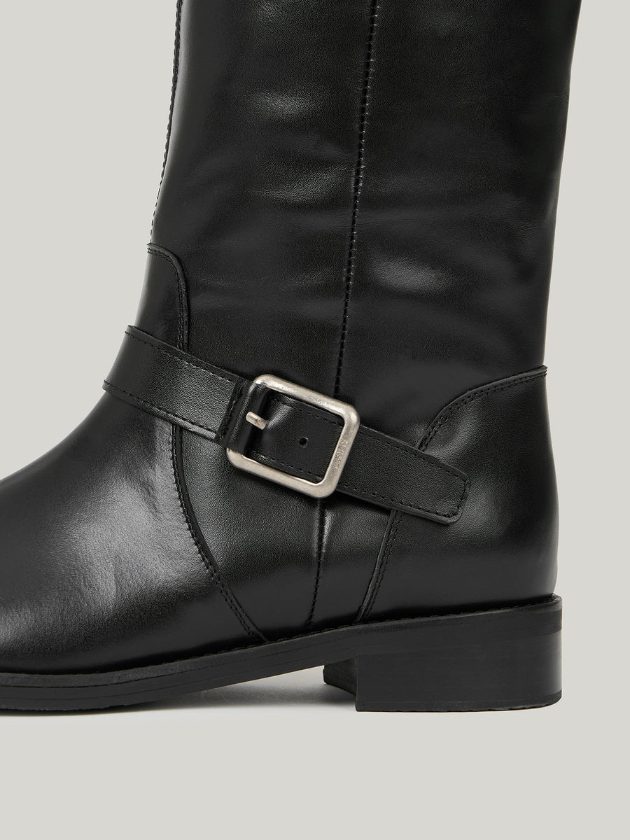noir-buckle-strap-leather-boots-soft-black-description-3