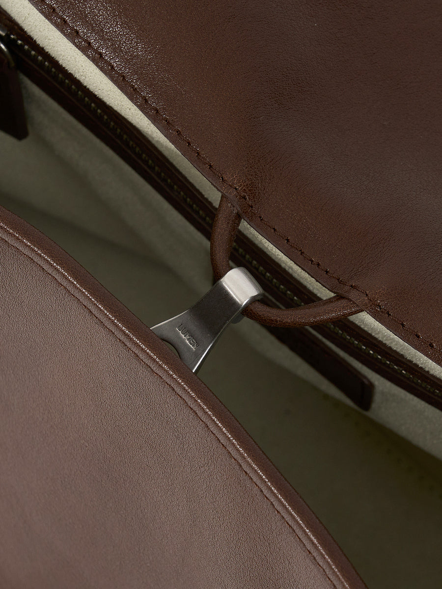 blep-shoulder-bag-organ-brown-description-3