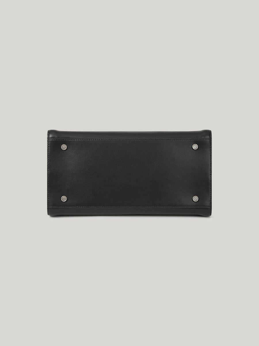 nadel-bag-soft-black-description-3