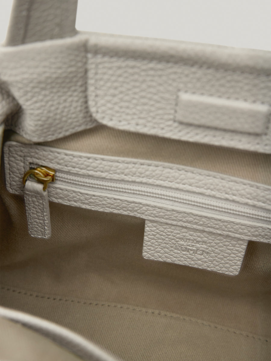 pave-petit-bag-misty-white-description-2