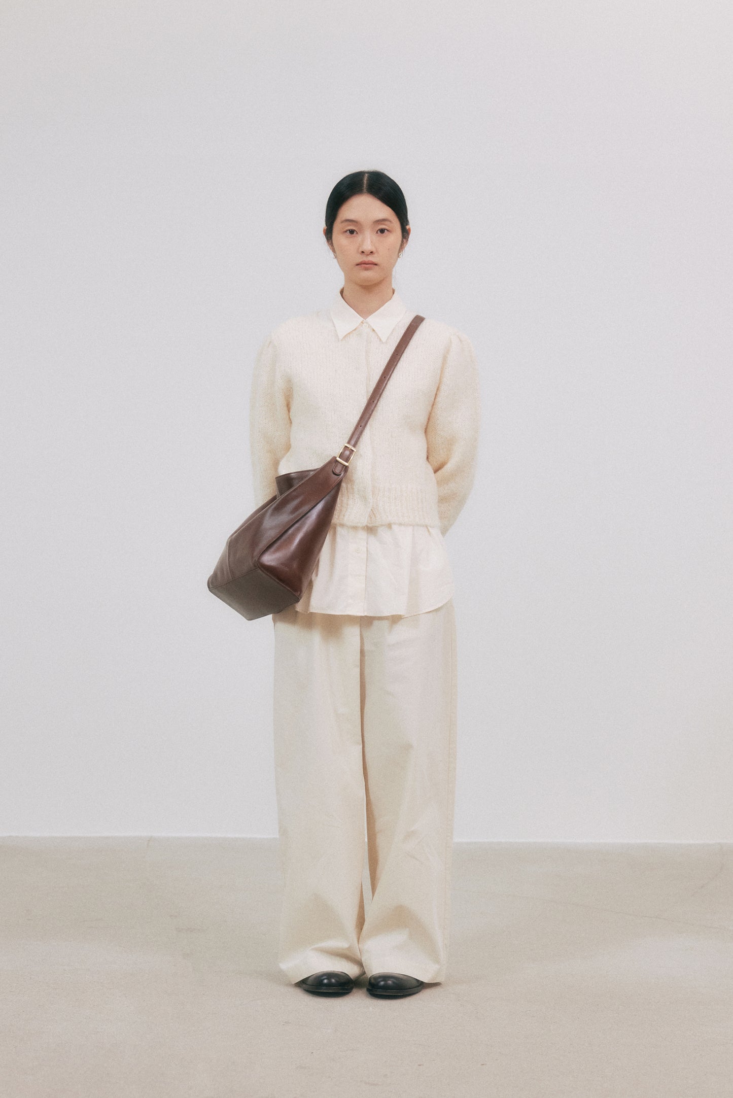 ARETE BAG (オークブラウン)