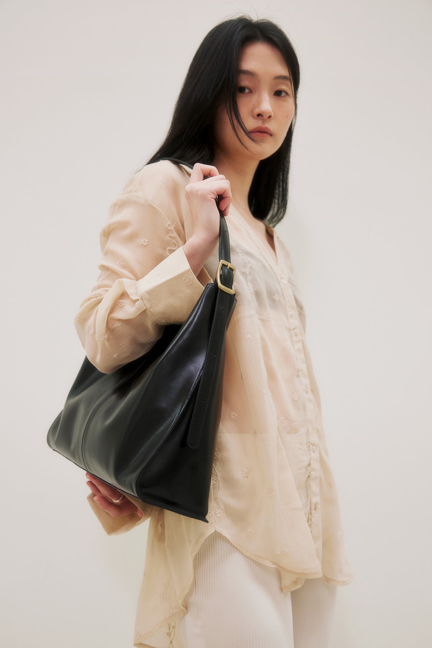 ARETE BAG (SOFT BLACK)