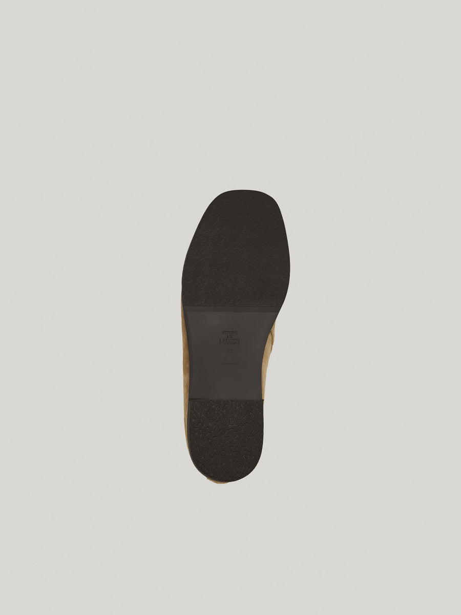 base-top-loafer-suede-sand-description-3