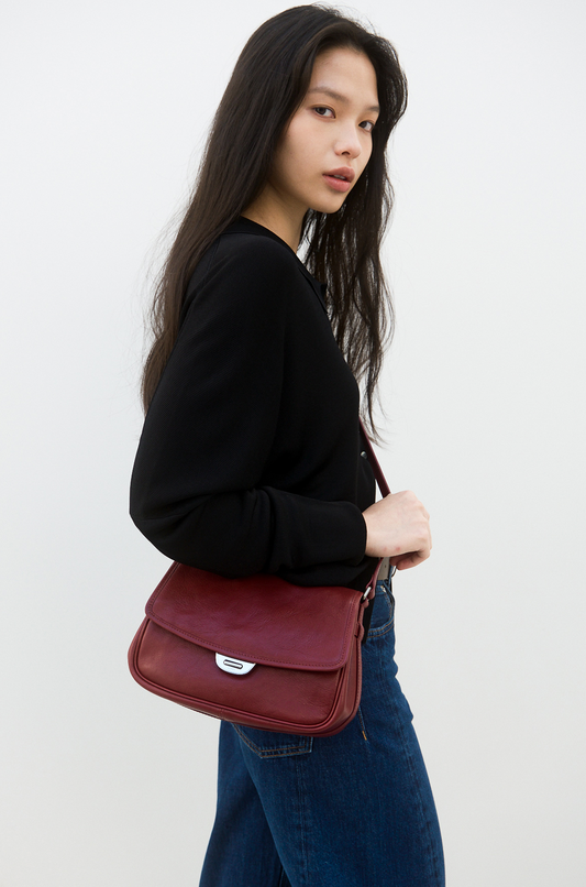 BLEP CROSSBODY BAG (CARMINE RED)