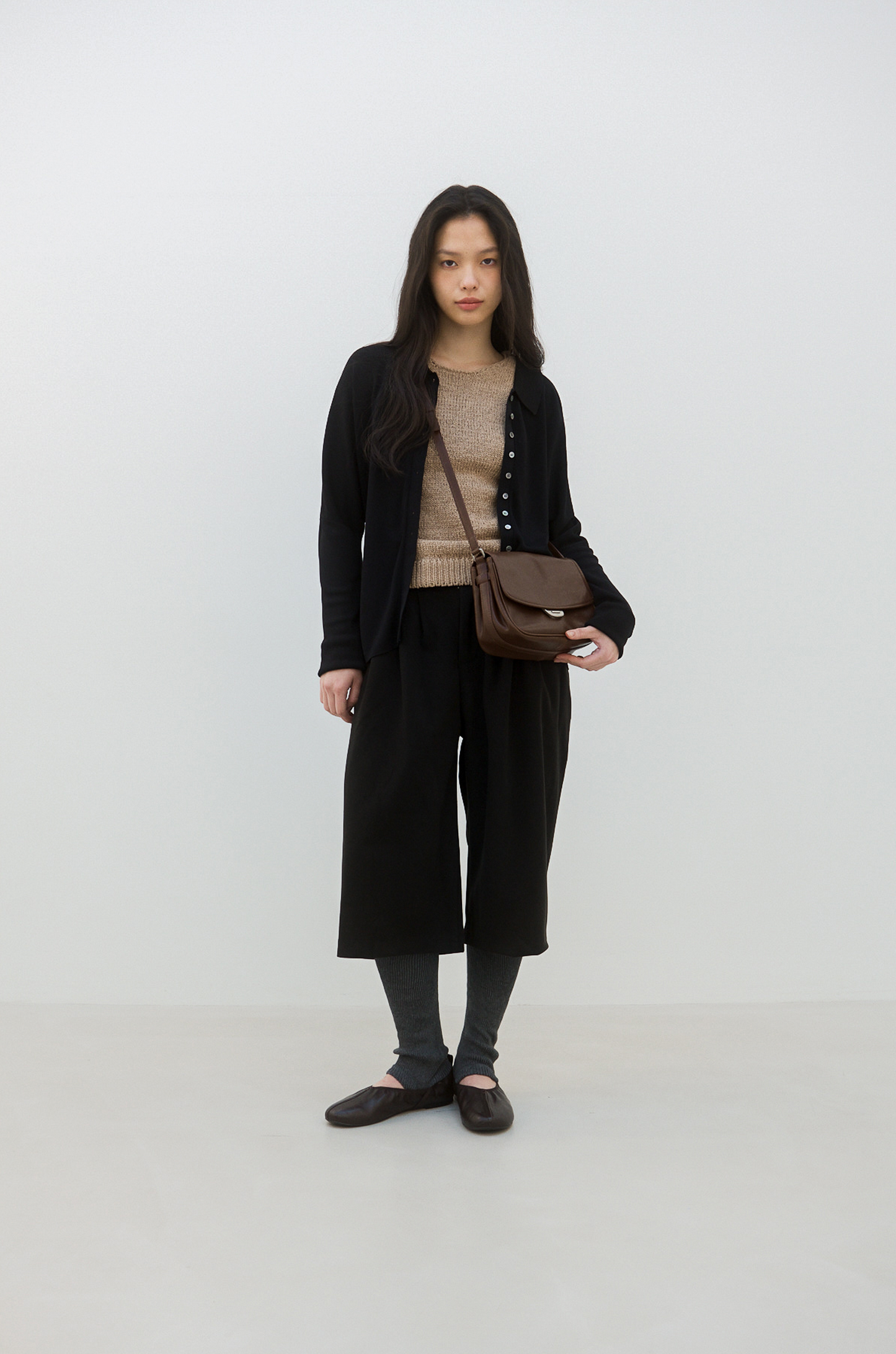 BLEP CROSSBODY BAG (ORGAN BROWN)
