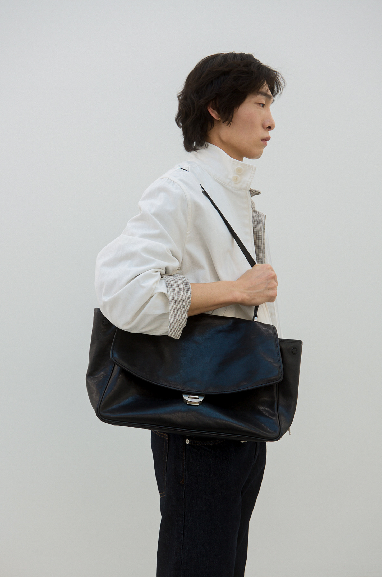 BLEP SHOULDER BAG (SOFT BLACK)