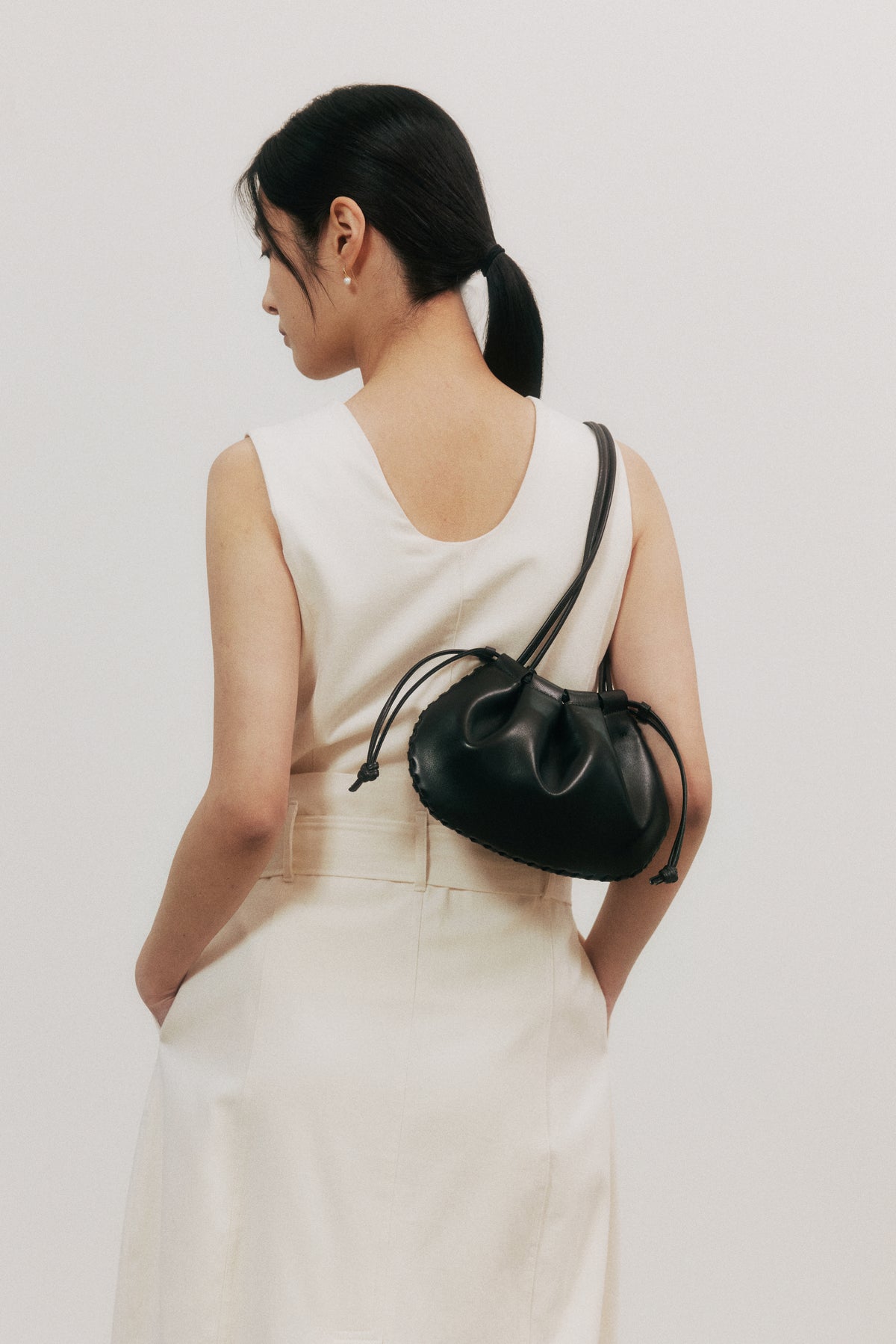 BON BIEN BAG (SOFT BLACK) - Atelier de LUMEN