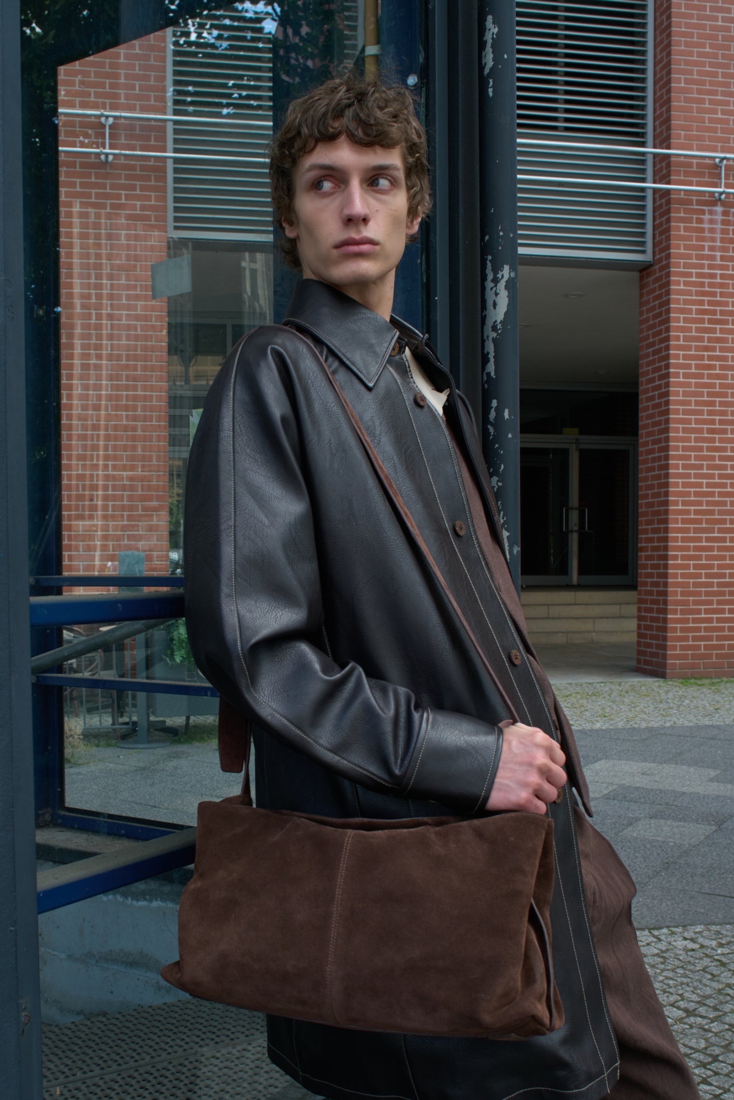 BRISE BAG (SUEDE BROWN)