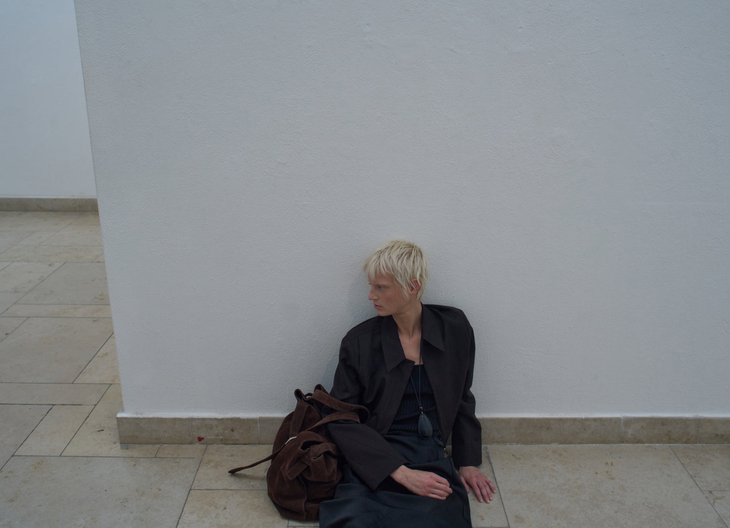 BRISE GRAND BAG (SUEDE BROWN)