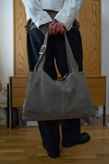 BRISE GRAND BAG（スエードブラウン）