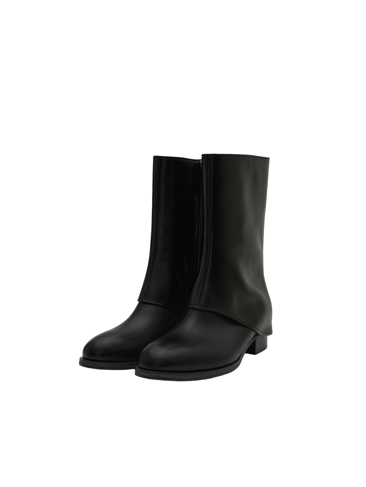 CAPE MIDDLE BOOTS (SOFT BLACK)