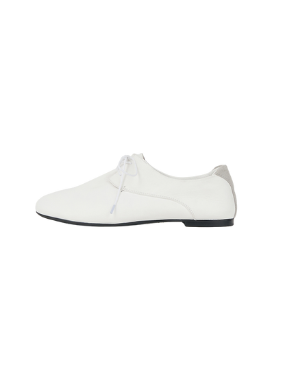 CLASSIC DERBY SHOES (PORCELAIN WHITE)