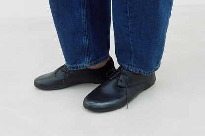 CLASSIC DERBY SHOES (SOFT BLACK)