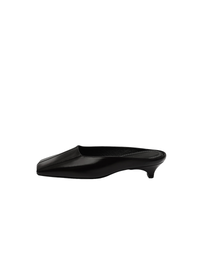 CLIVE SQUARE MULE (SOFT BLACK)