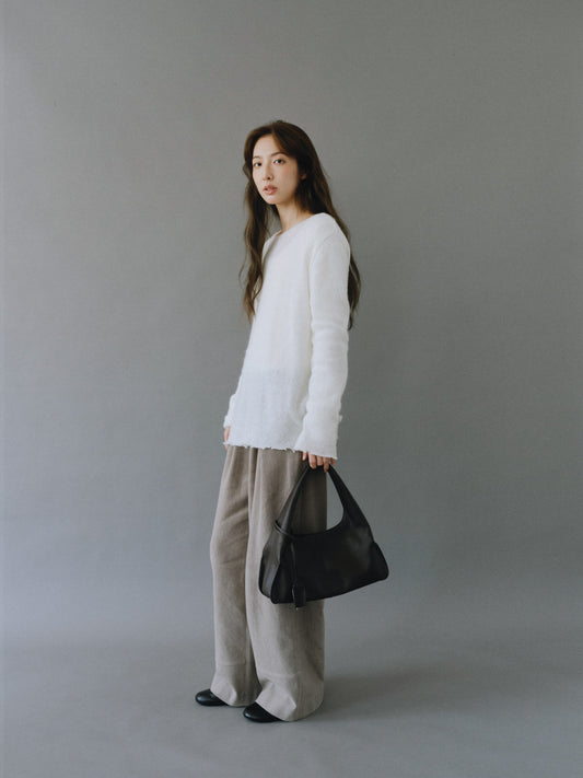 PILLOW HOBO BAG (ORGAN BROWN)