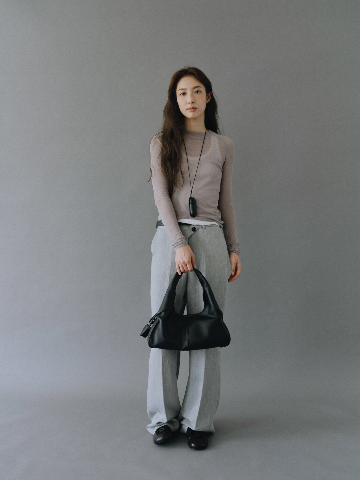 PILLOW HOBO BAG (SOFT BLACK)