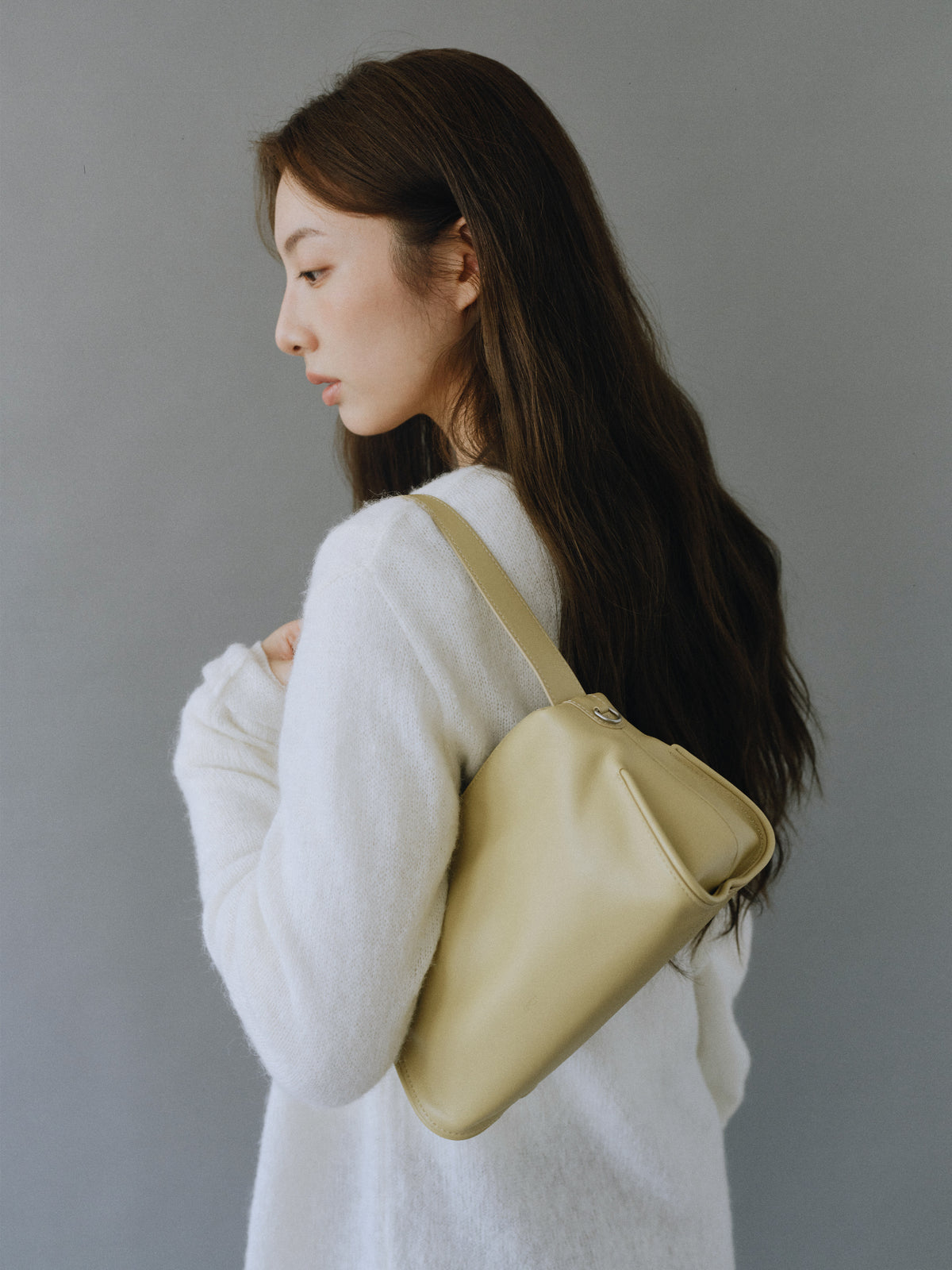 PILLOW TOTE BAG (MUSTARD YELLOW)
