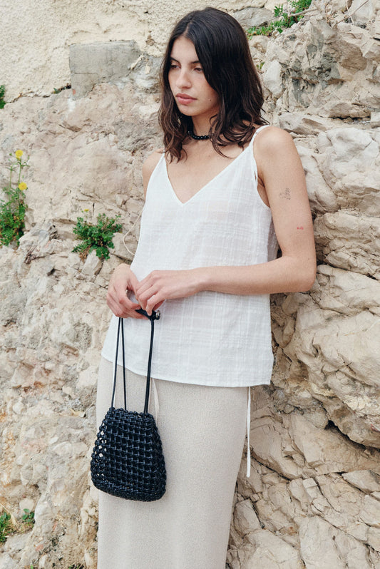 GRID MINI SLING BAG (SOFT BLACK)