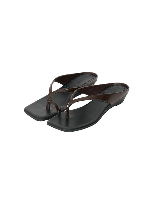 KITTEN HEEL FLIP (MOCA BROWN)
