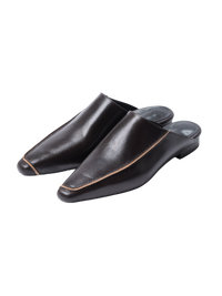 [LUMEN X IHNN] ASYMMETRIC EDGE MULES (ORGAN BROWN)