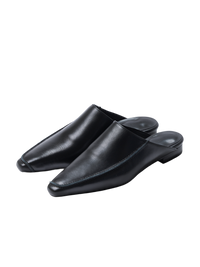 [LUMEN X IHNN] ASYMMETRIC EDGE MULES (SOFT BLACK)
