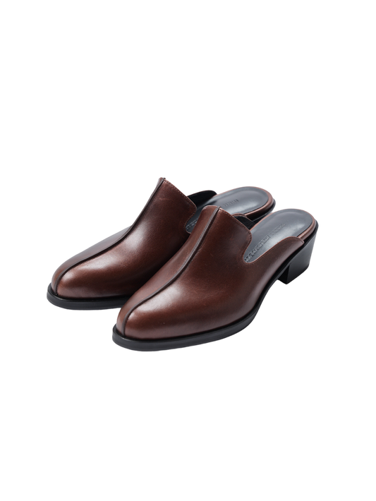 [LUMEN X IHNN] WESTERN HEELED MULES (OAK BROWN)